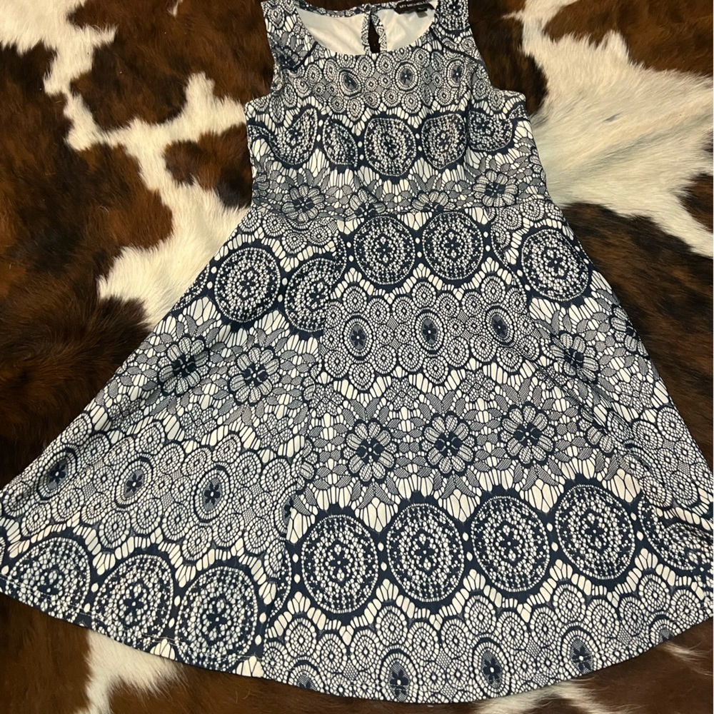 Womens dress size S
